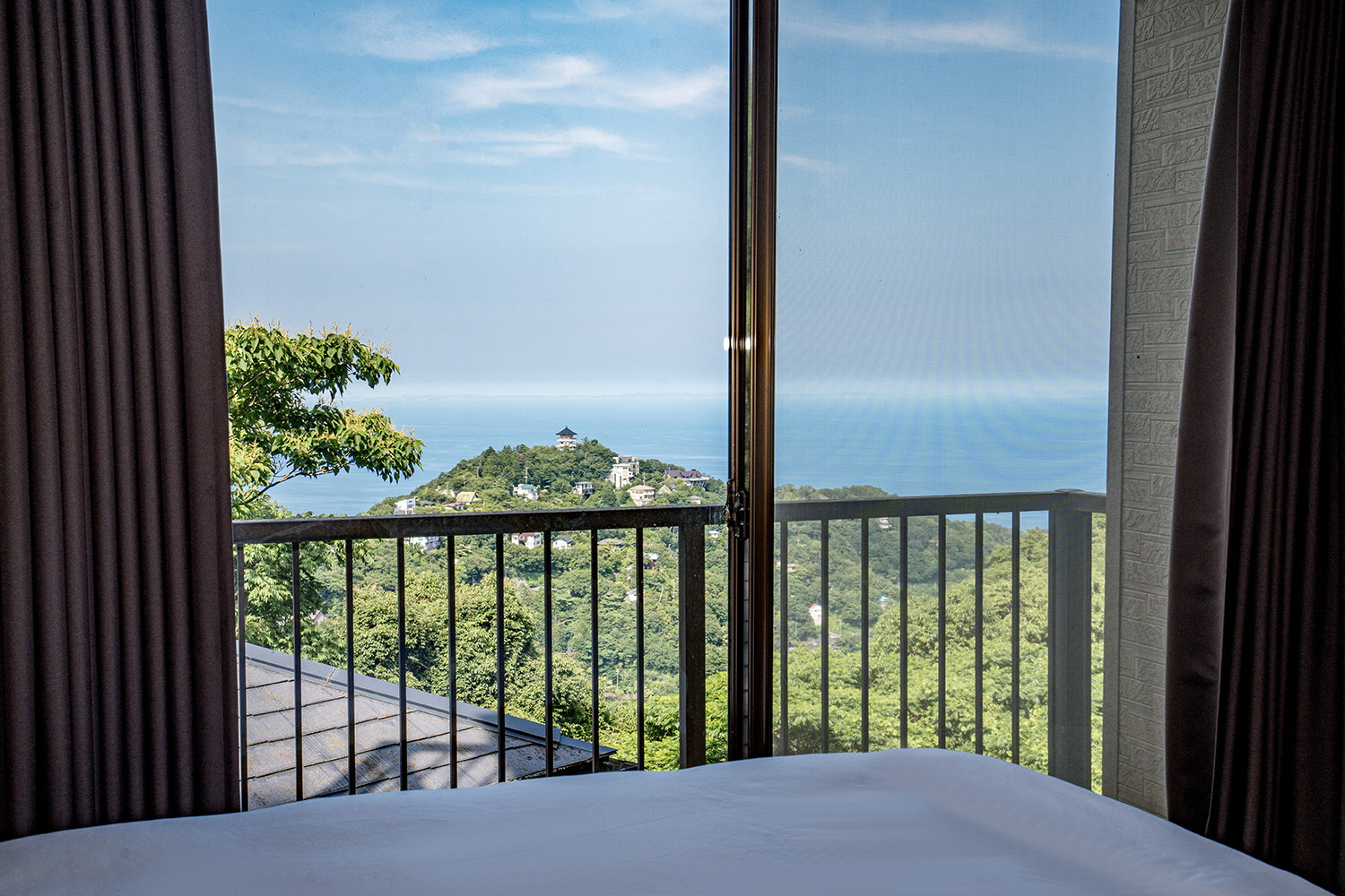 熱海海炉 天然温泉 花火見える 海を望む絶景ヴィラ